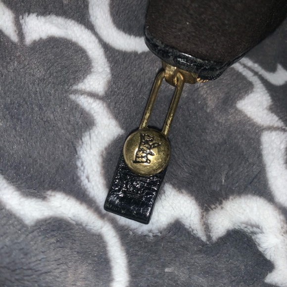 SOLD on Mercari - Juicy Couture Velvet Wallet - Picture 6 of 7